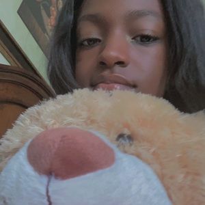 Meet your Posher, Taylor-ann